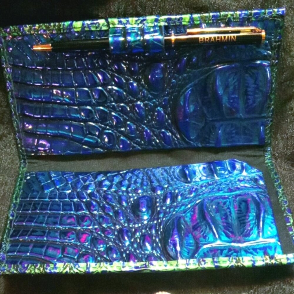 Brand new Brahmin Cordelia trifold crocodile embossed - Picture 2 of 6
